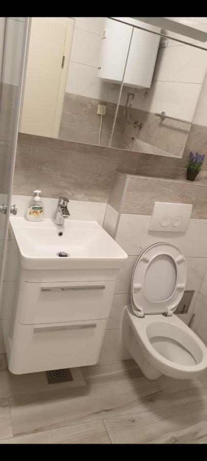 Apartman Petra Makarska Zewnętrze zdjęcie